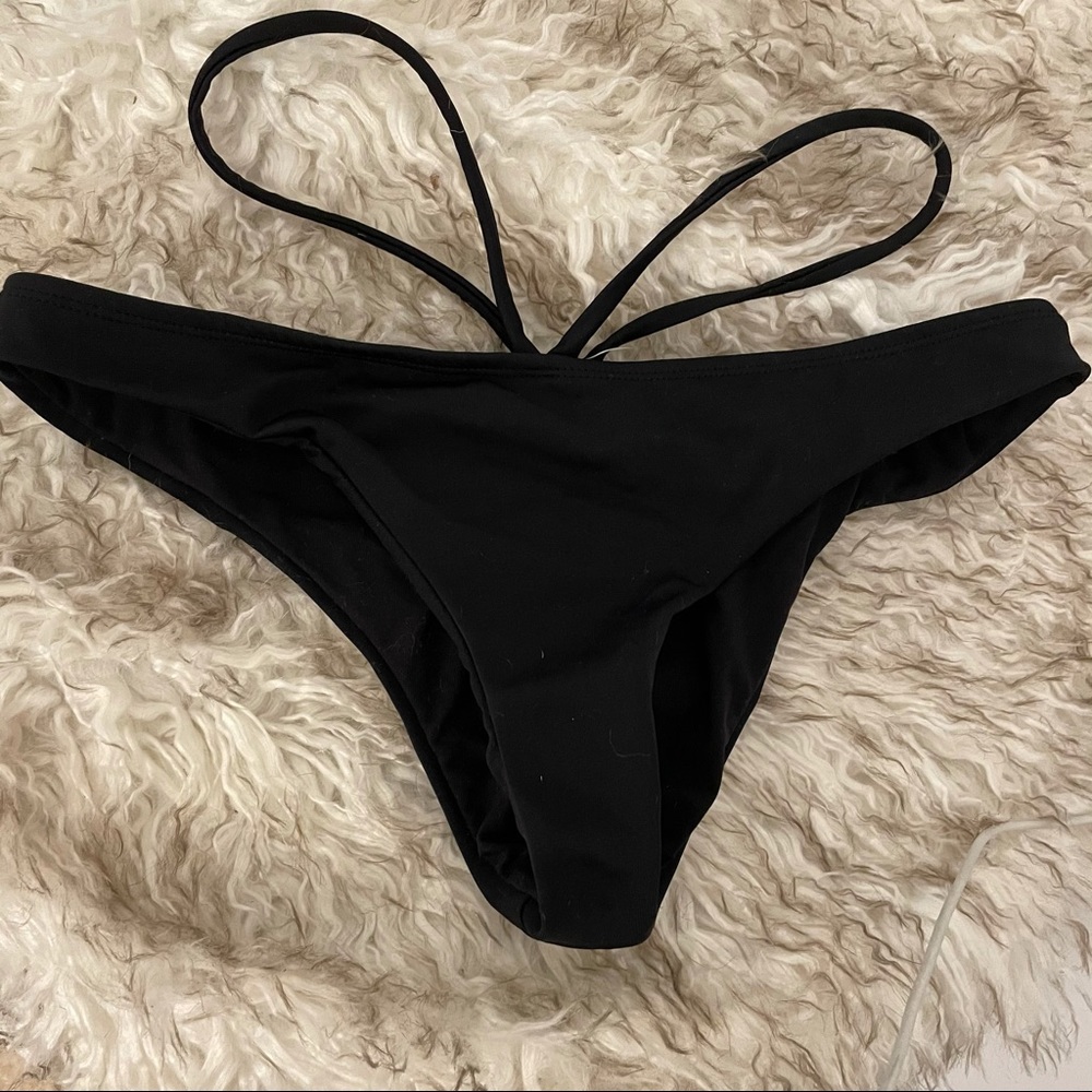 plumeria black strappy bikini bottoms small
